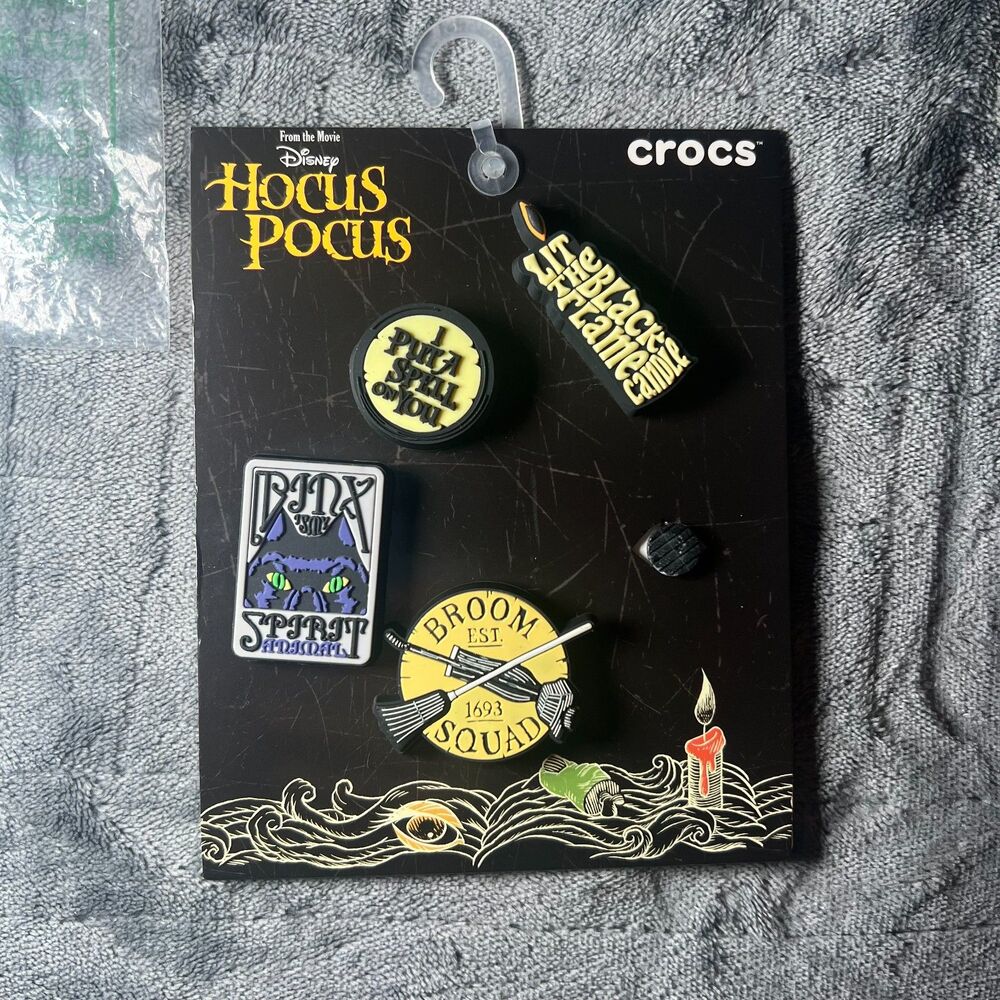 Disney's Hocus Pocus Crocs Jibbitz 4-Pack - Broom Squad Binx Black Flame Candle